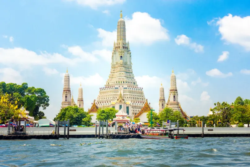 タイに行ってきます！